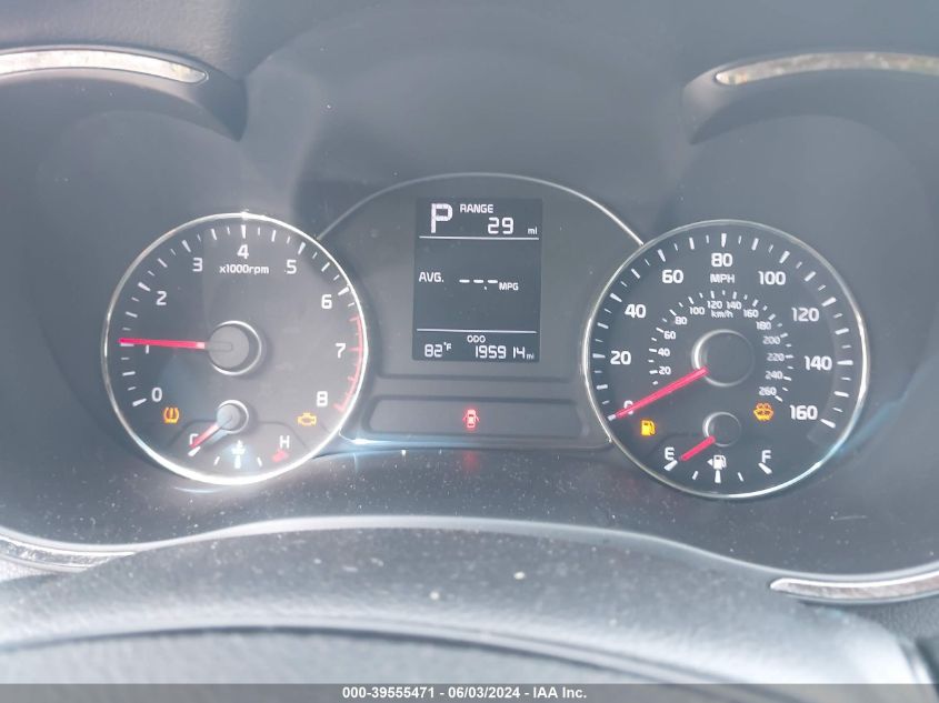 2017 Kia Forte Lx VIN: 3KPFK4A75HE069986 Lot: 39555471