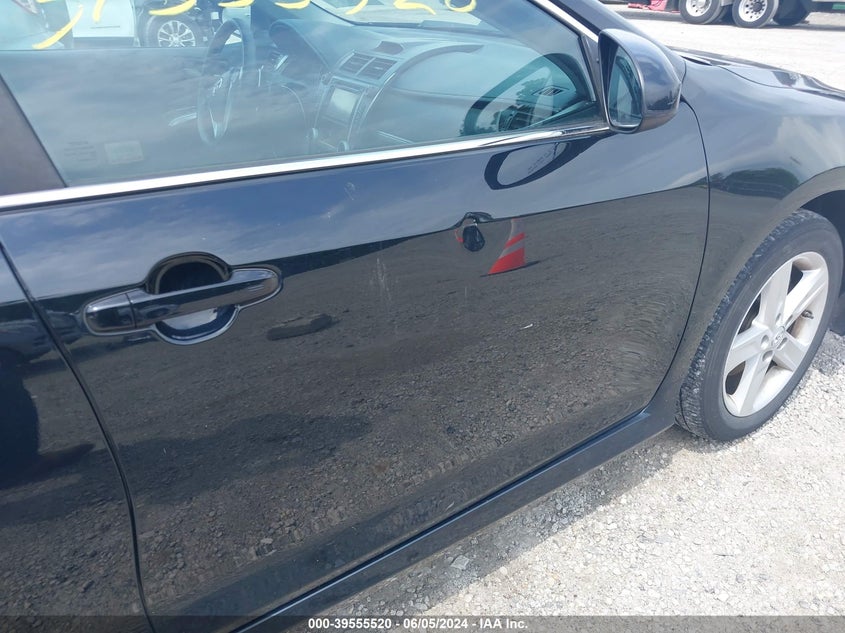 2014 Toyota Camry Se VIN: 4T1BF1FK4EU742578 Lot: 39555520