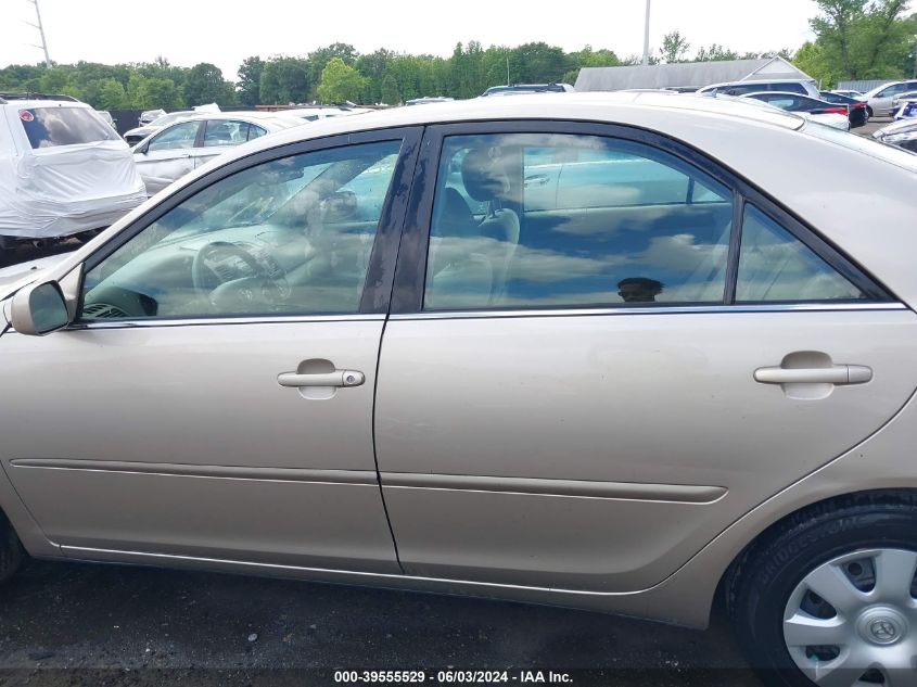 2004 Toyota Camry Le VIN: 4T1BE30K04U305036 Lot: 39555529