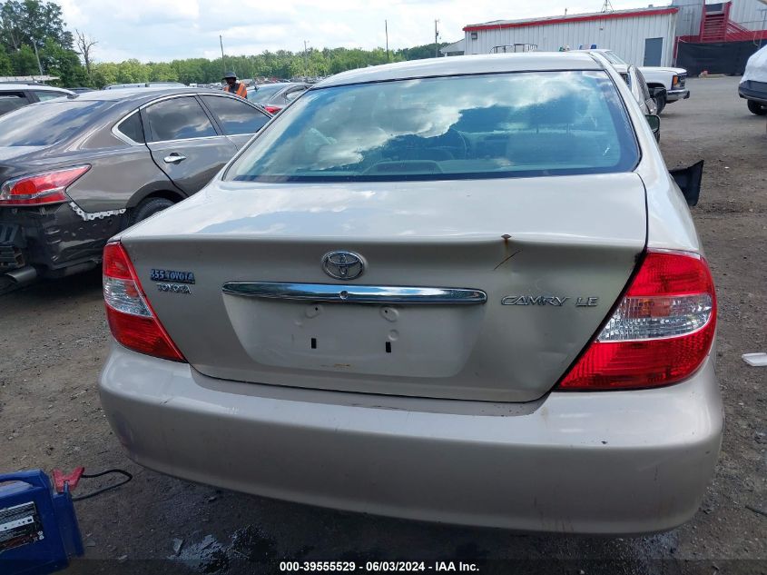 2004 Toyota Camry Le VIN: 4T1BE30K04U305036 Lot: 39555529