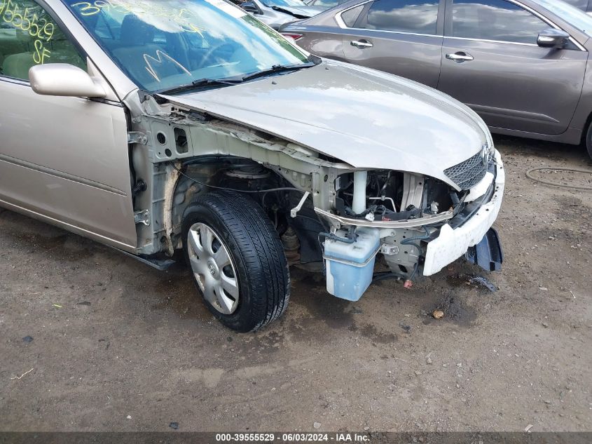 2004 Toyota Camry Le VIN: 4T1BE30K04U305036 Lot: 39555529