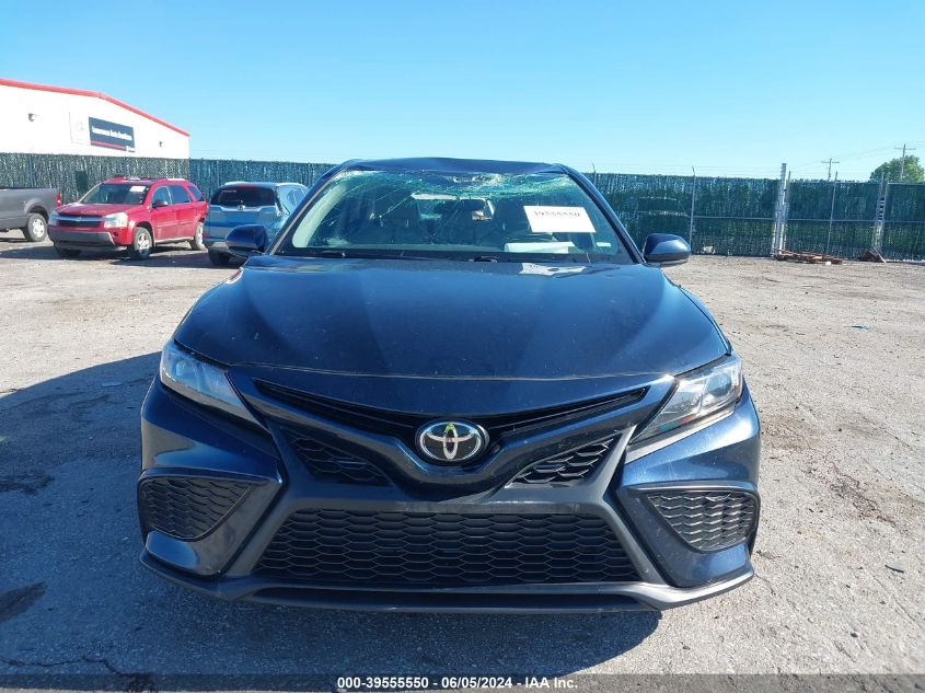 2021 Toyota Camry Se VIN: 4T1G11AKXMU521142 Lot: 39555550