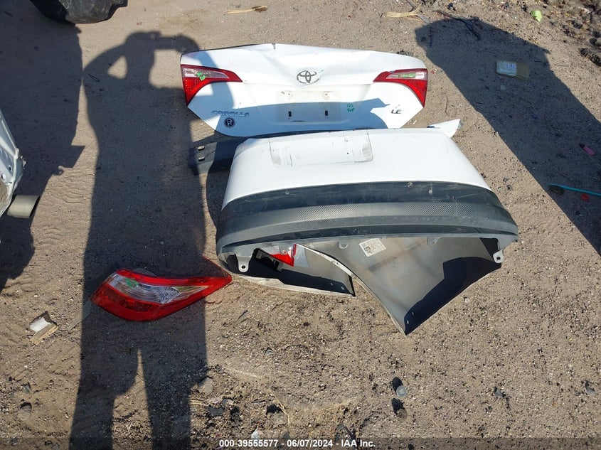 2017 Toyota Corolla Le VIN: 2T1BURHE6HC805455 Lot: 39555577