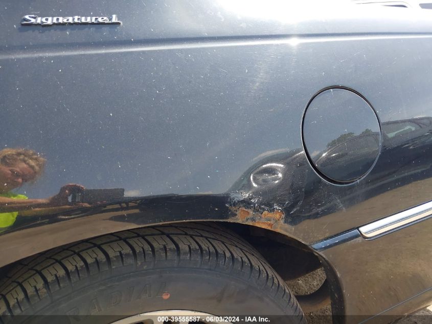 2007 Lincoln Town Car Signature L VIN: 1LNHM85V17Y618767 Lot: 39555587