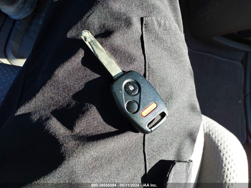 2008 Honda Cr-V Lx VIN: JHLRE48328C057344 Lot: 39555594