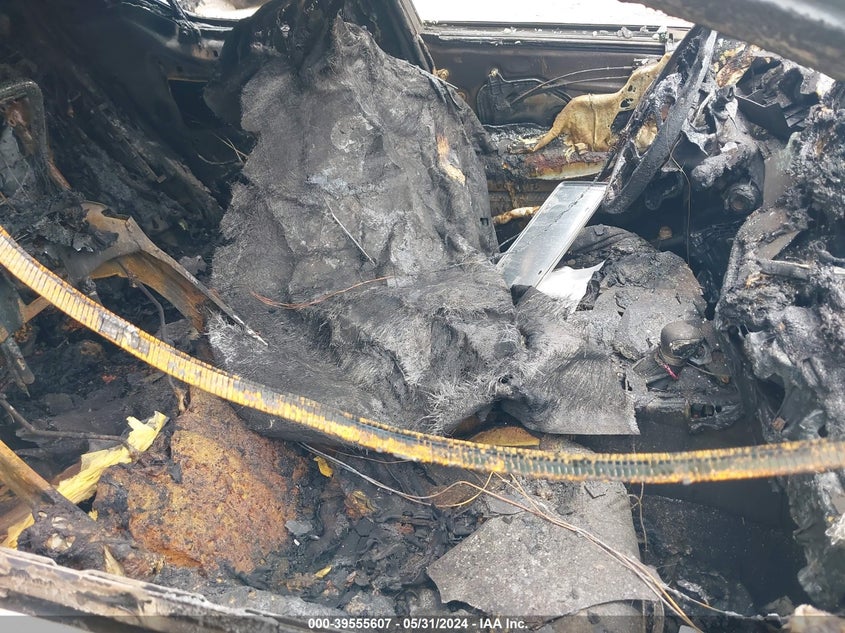 2019 Toyota C-Hr Le VIN: JTNKHMBX0K1051042 Lot: 39555607