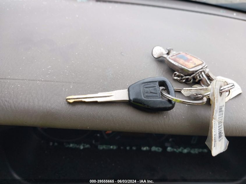 2000 Honda Odyssey Lx VIN: 2HKRL1859YH588211 Lot: 39555665