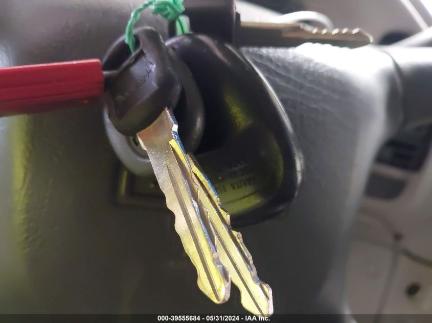 2000 GMC Safari Sl VIN: 1GKDM19W5YB506155 Lot: 39555684