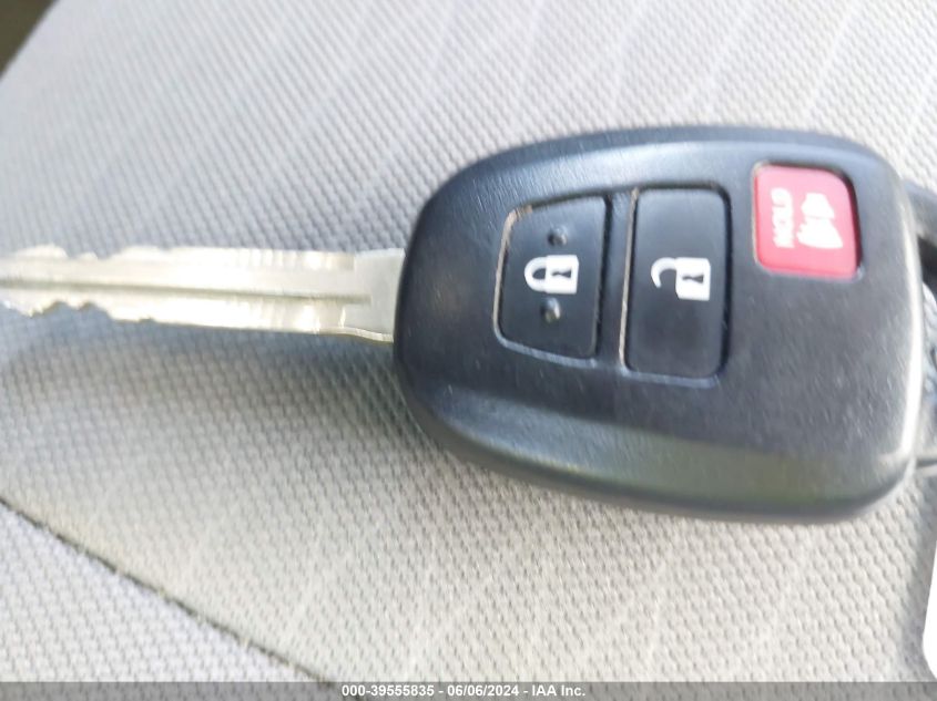 2018 Toyota Tacoma Sr VIN: 1J8FT48W58D708789 Lot: 39555835