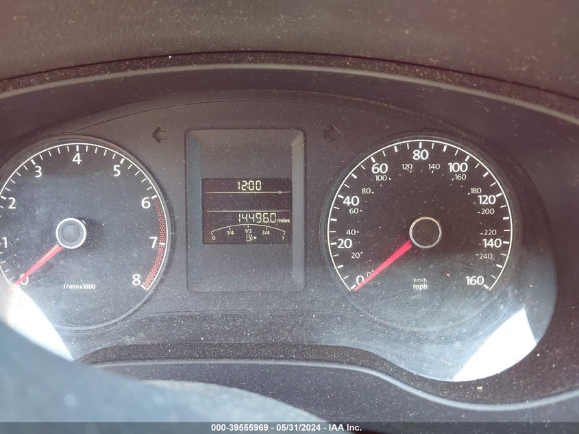 2013 Volkswagen Jetta 2.0L S VIN: 3VW2K7AJ7DM240360 Lot: 39555969