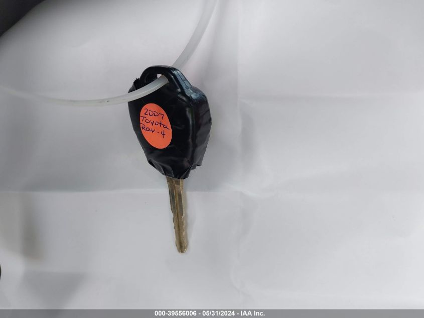 2007 Toyota Rav4 Limited VIN: JTMBD31V876028662 Lot: 39556006