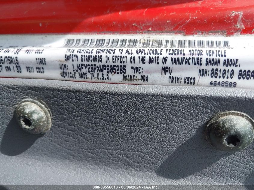 1998 Jeep Wrangler Se VIN: 1J4FY29PXWP805285 Lot: 39556013