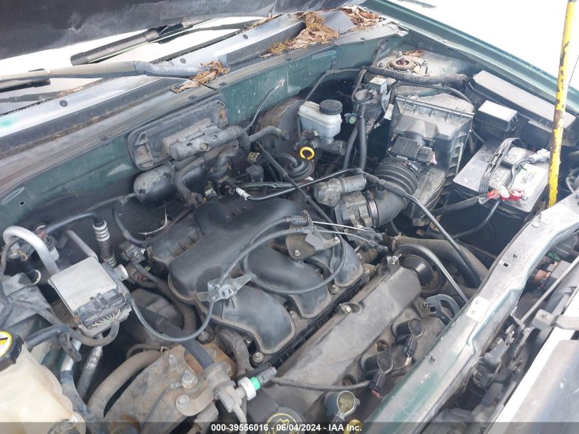 2001 Ford Escape Xlt VIN: 1FMYU03181KB70765 Lot: 39556016