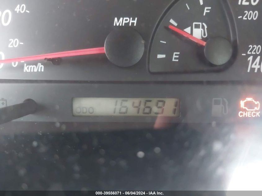 2003 Toyota Camry Le V6 VIN: 4T1BF32K03U561704 Lot: 39556071