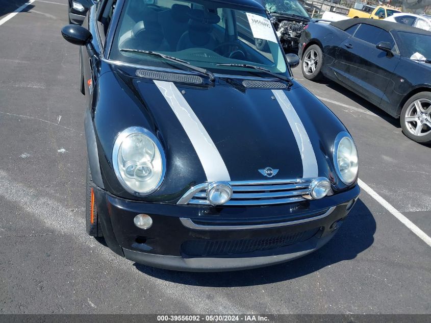 2005 Mini Cooper VIN: WMWRC33585TK61421 Lot: 39556092