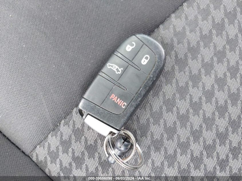 2019 Dodge Challenger Sxt VIN: 2C3CDZAG1KH674243 Lot: 39556098