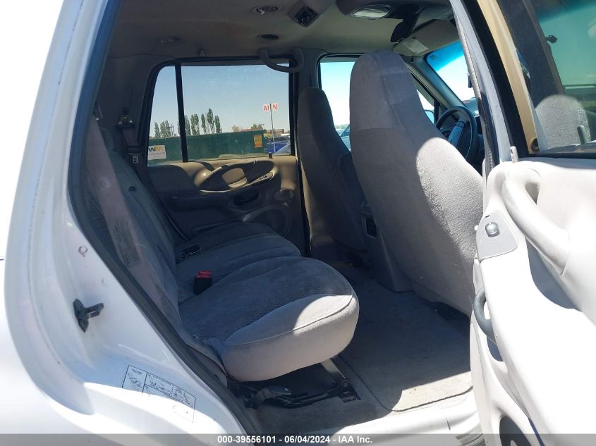 1997 Ford Expedition Eddie Bauer/Xlt VIN: 1FMFU18L2VLA05933 Lot: 39556101