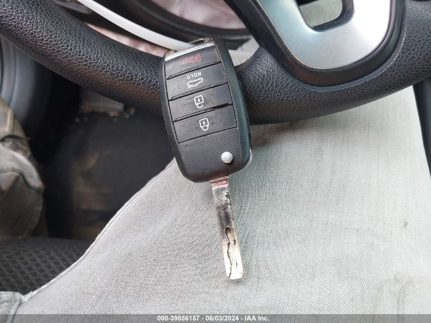 2018 Kia Optima Lx VIN: 5XXGT4L32JG262928 Lot: 39556157