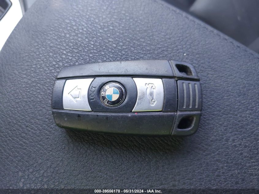 2013 BMW X1 Sdrive28I VIN: WBAVM1C53DVW45559 Lot: 39556178