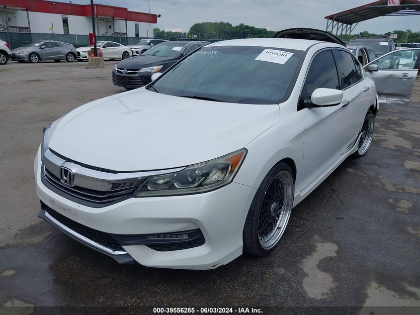 2017 HONDA ACCORD SPORT SE - 1HGCR2F19HA118750