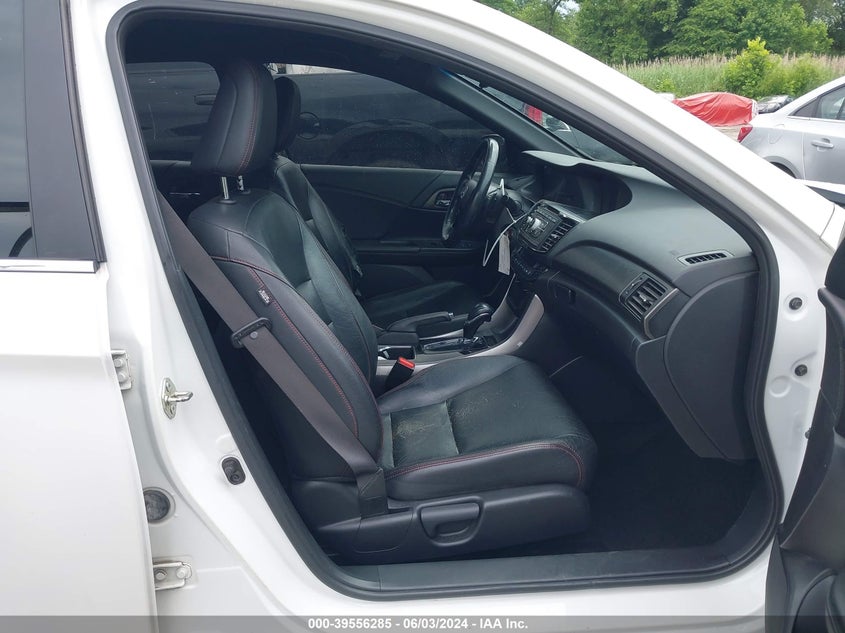 2017 HONDA ACCORD SPORT SE - 1HGCR2F19HA118750