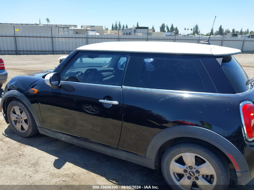 2015 Mini Hardtop Cooper VIN: WMWXM5C58FT941529 Lot: 39556300