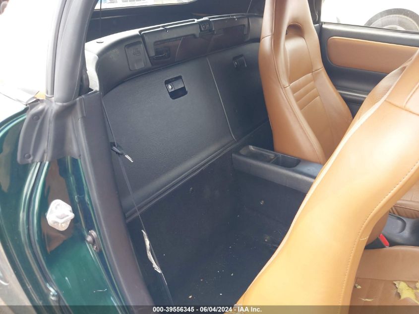 2004 Toyota Mr2 Spyder VIN: JTDFR320840070432 Lot: 39556345