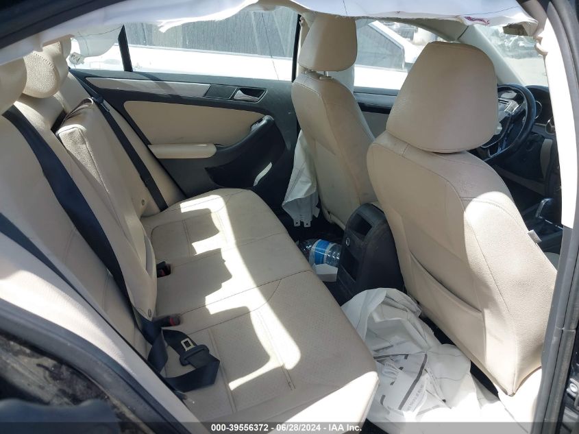 2017 Volkswagen Jetta 1.4T Se VIN: 3VWDB7AJ9HM275299 Lot: 39556372