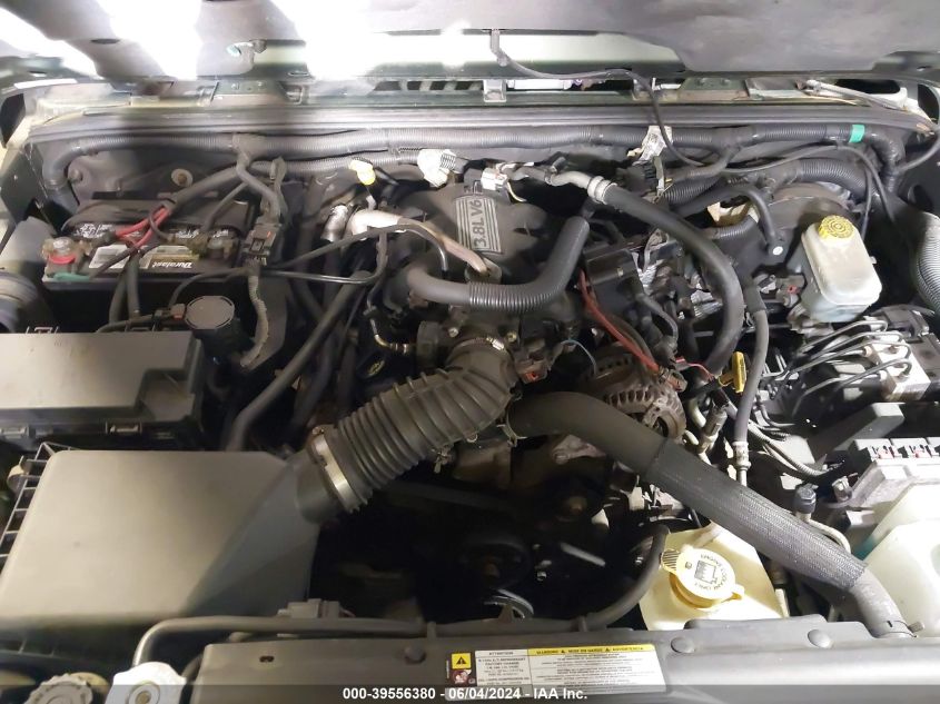 2008 Jeep Wrangler Sahara VIN: 1J4FA54138L567296 Lot: 39556380