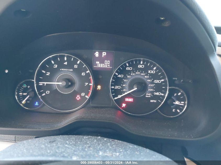 2011 Subaru Outback 2.5I Premium VIN: 4S4BRBCC2B3355068 Lot: 39556403