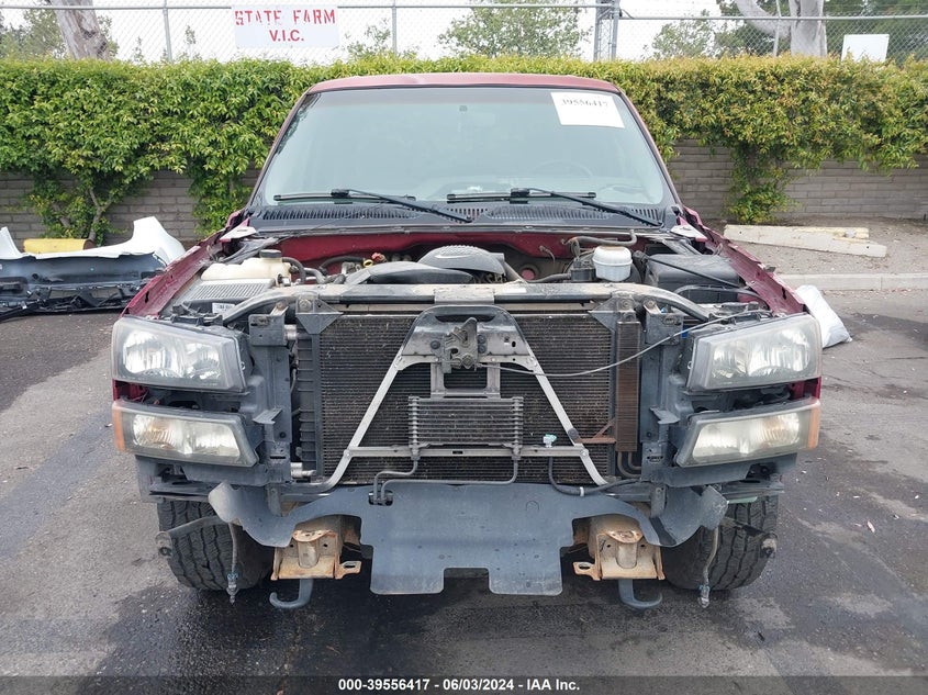 2004 Chevrolet Silverado 1500 Z71 VIN: 2GCEK13T041422856 Lot: 39556417