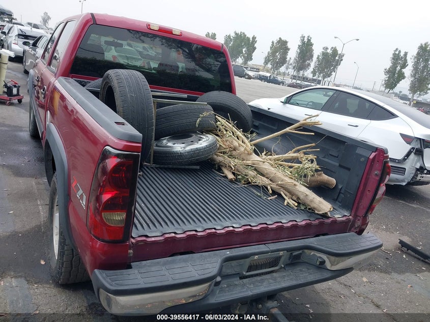 2004 Chevrolet Silverado 1500 Z71 VIN: 2GCEK13T041422856 Lot: 39556417