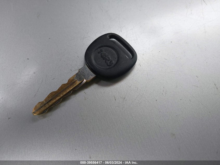 2004 Chevrolet Silverado 1500 Z71 VIN: 2GCEK13T041422856 Lot: 39556417