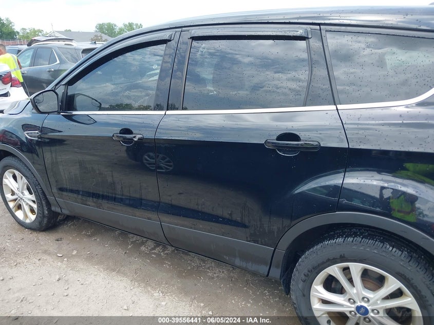 2017 Ford Escape Se VIN: 1FMCU0GD8HUD07359 Lot: 39556441