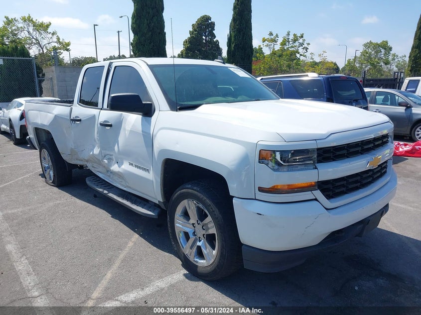 2018 Chevrolet Silverado 1500 Custom VIN: 1GCRCPEC0JZ220682 Lot: 39556497