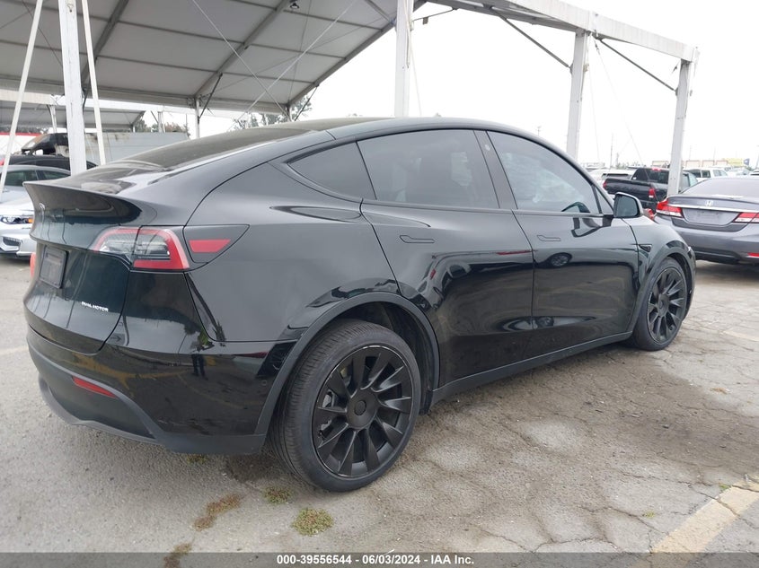 VIN 7SAYGDEE5NF361908 2022 TESLA MODEL Y LONG RANGE DUAL MOTOR ALL-WHEEL DRIVE