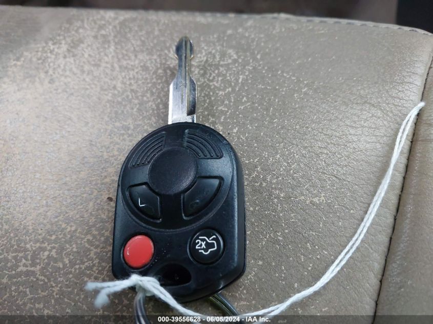 2010 Ford Fusion Sel VIN: 3FAHP0JA4AR281961 Lot: 39556628