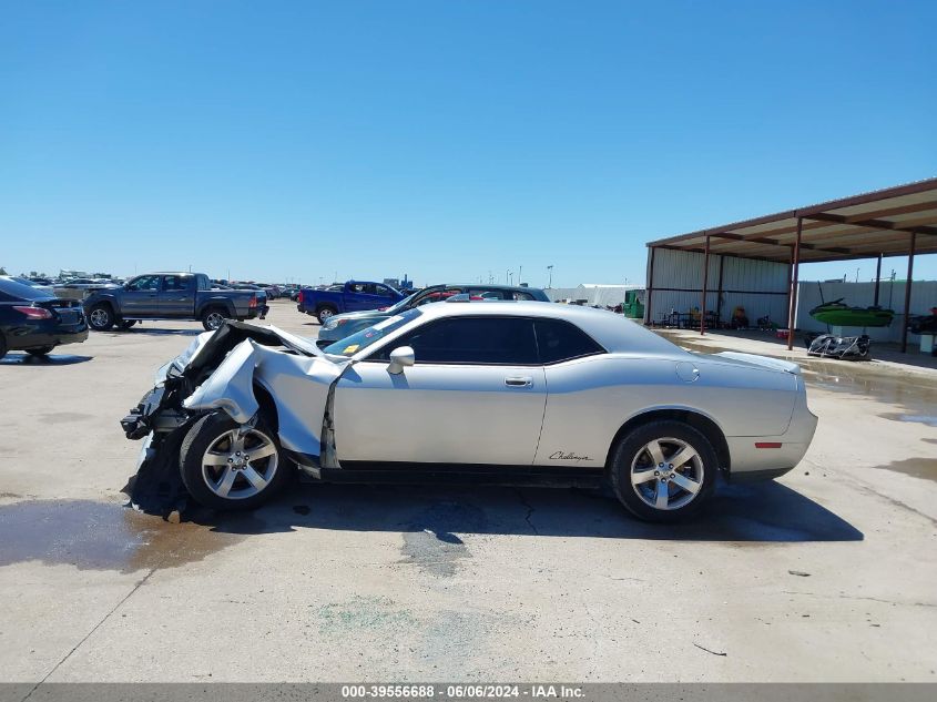 2B3LJ44V89H522473 2009 Dodge Challenger Se