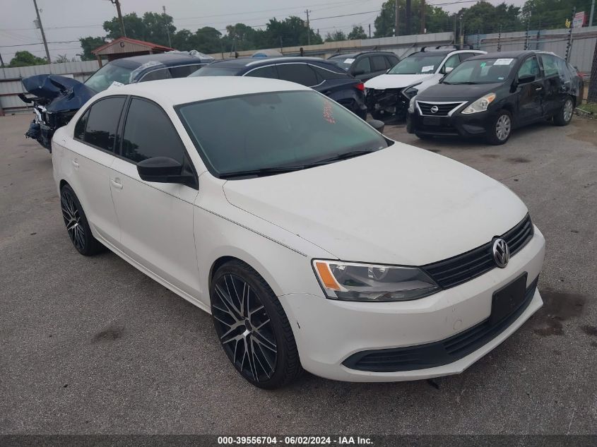 2013 Volkswagen Jetta 2.0L S VIN: 3VW2K7AJ1DM290039 Lot: 39556704