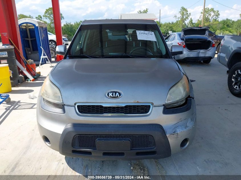 2010 Kia Soul + VIN: KNDJT2A22A7701915 Lot: 39556739