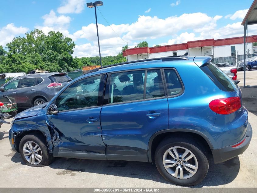 2017 Volkswagen Tiguan 2.0T/2.0T S VIN: WVGBV7AX4HK042200 Lot: 39556781