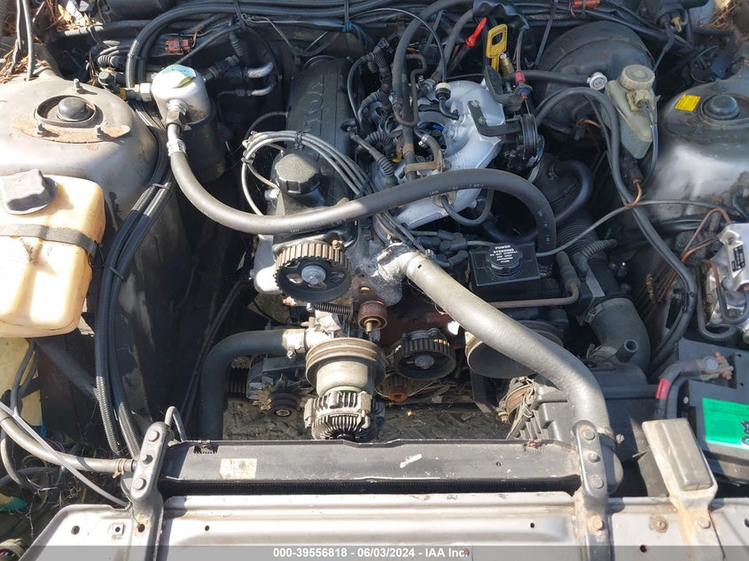 1992 Volvo 240 VIN: YV1AW8806N1924928 Lot: 39556818