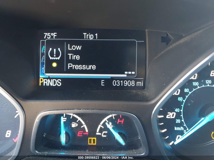 2014 Ford Escape Titanium VIN: 1FMCU0JX5EUE39168 Lot: 39556823