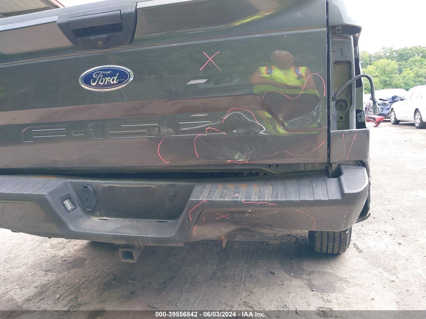 VIN 1FTMF1CB8LKD00865 2020 FORD F-150 XL