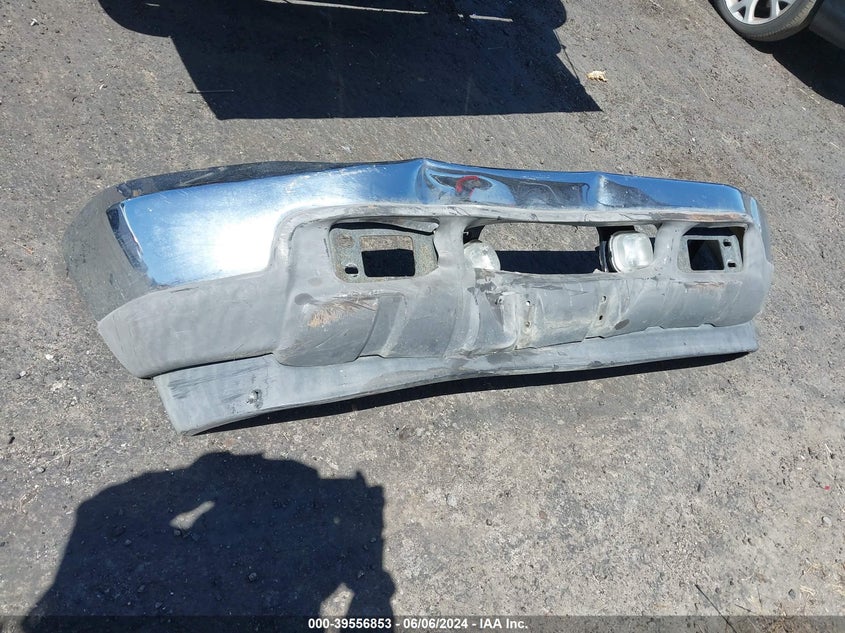 2002 Ford F-250 Lariat/Xl/Xlt VIN: 1FTNW21F42ED25548 Lot: 39556853