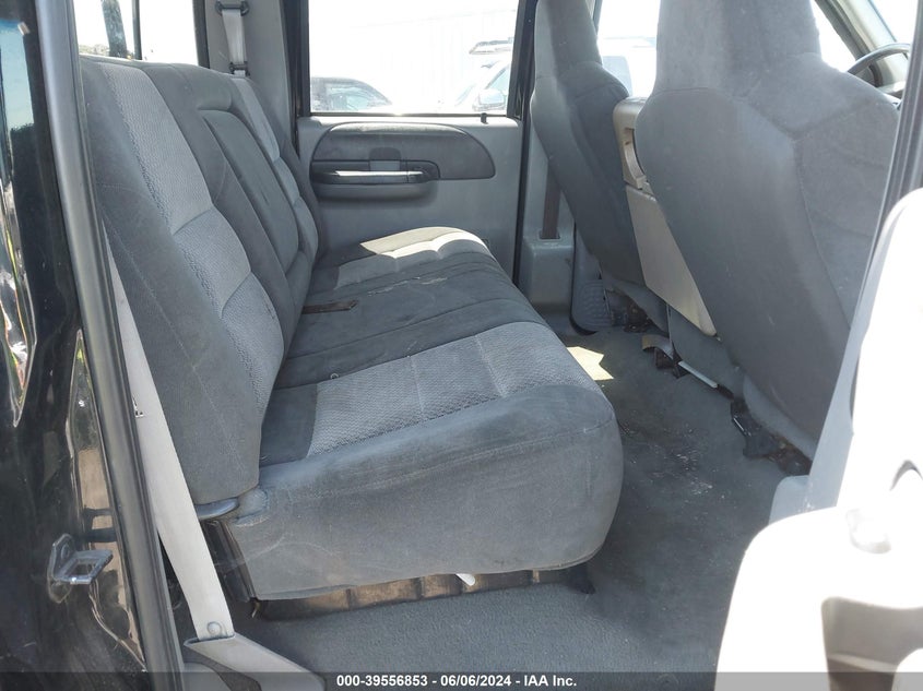 2002 Ford F-250 Lariat/Xl/Xlt VIN: 1FTNW21F42ED25548 Lot: 39556853