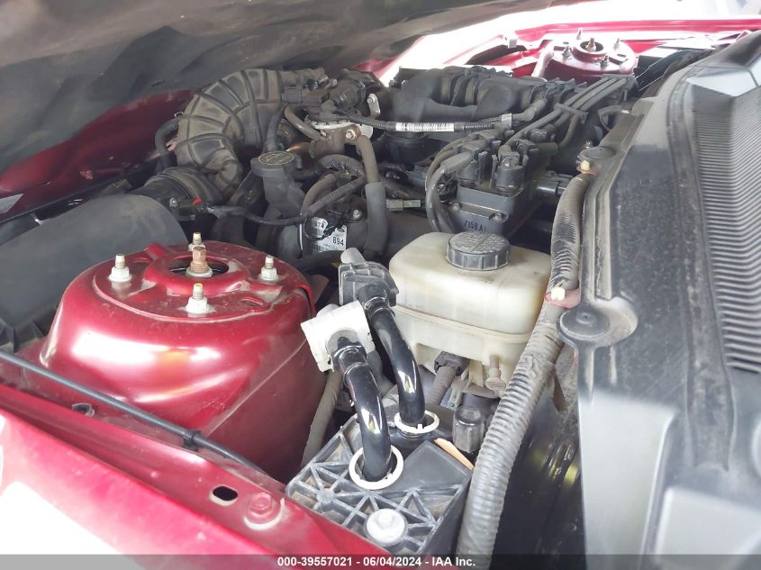 2008 Ford Mustang V6 Deluxe/V6 Premium VIN: 1ZVHT80N085125693 Lot: 39557021