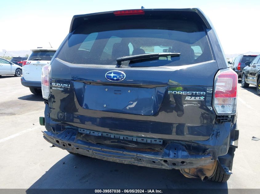 2017 Subaru Forester 2.5I Premium VIN: JF2SJAEC0HH421813 Lot: 39557038