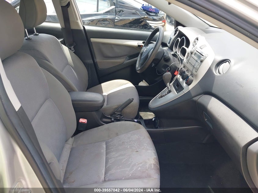 2009 Toyota Matrix S VIN: 2T1KE40E39C019853 Lot: 39557042