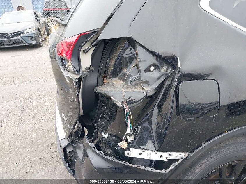 2017 Nissan Rogue Sv VIN: 5N1AT2MT0HC869960 Lot: 39557130